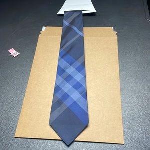 Burberry London England Blue Tie *Dry-cleaned*